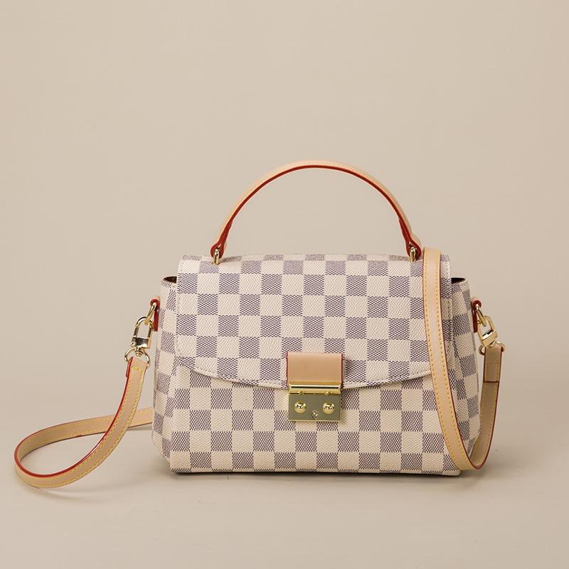 Bag Women's New Fashionable Versatile Messenger Lock Small Square Bag Temperament Elegant Simple Printed Portable Women's Bag