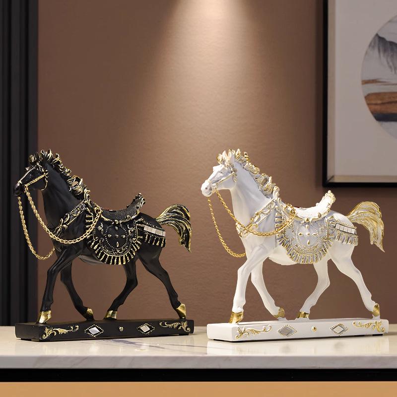 Elegant Resin Horse Ornaments for Luxury Home Decor – Perfect for Living Room and Wine Cabinet.