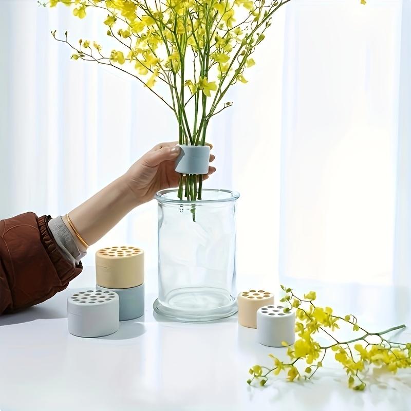 1pc Classic Style Round Vase Plastic Flower Arranger Reusable Bouquet Holder, Spiral Stem Support, Planting Tool