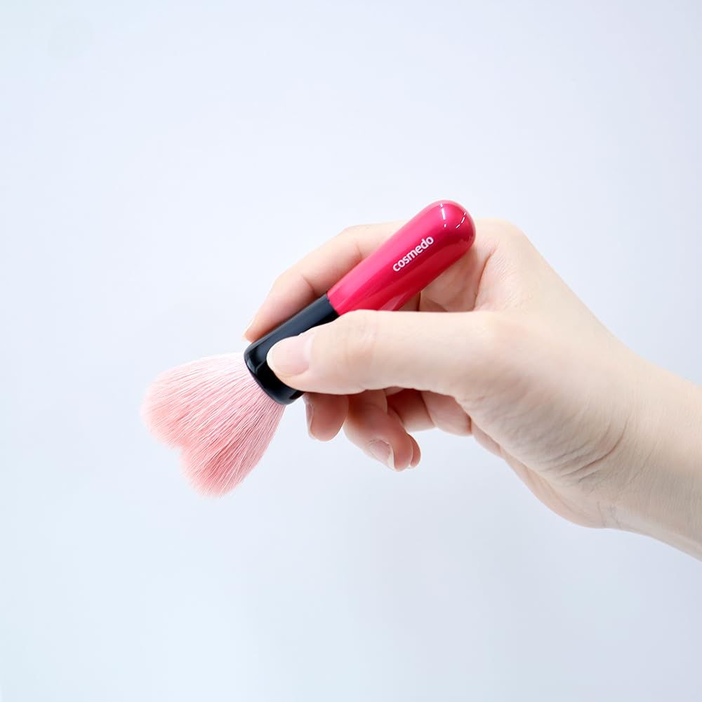 Takumi no Makeup Brush Cosmedo Kumano Brush Face Brush Heart-shaped (H-014P)