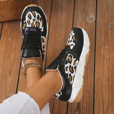 Damskie casualowe sneakersy na platformie 2024 Jesień Leopard Gruba podeszwa Wulkanizowane buty Kobieta Casualowe płaskie buty Buty do chodzenia Duży rozmiar 43