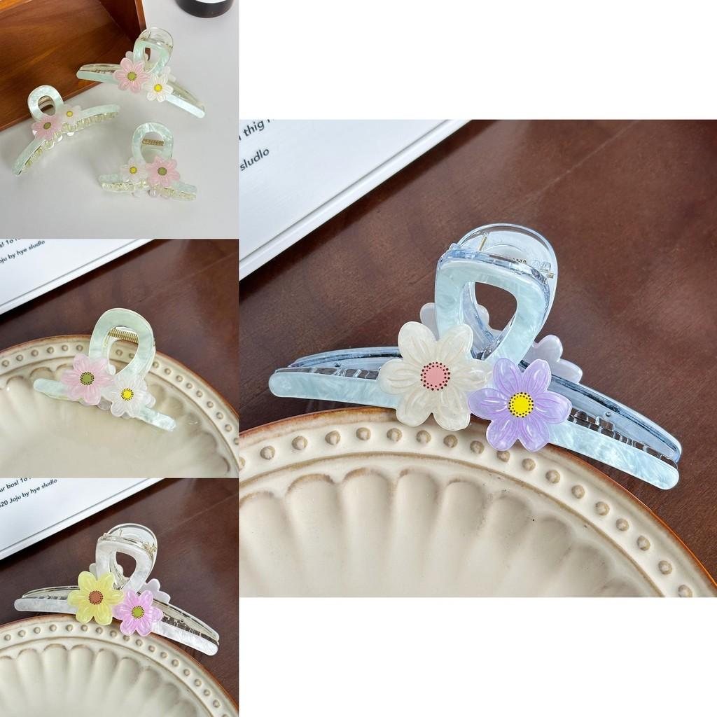 Trendy Floral Hair Claw Clip In Multiple Color Options For Chic Casual Looks
