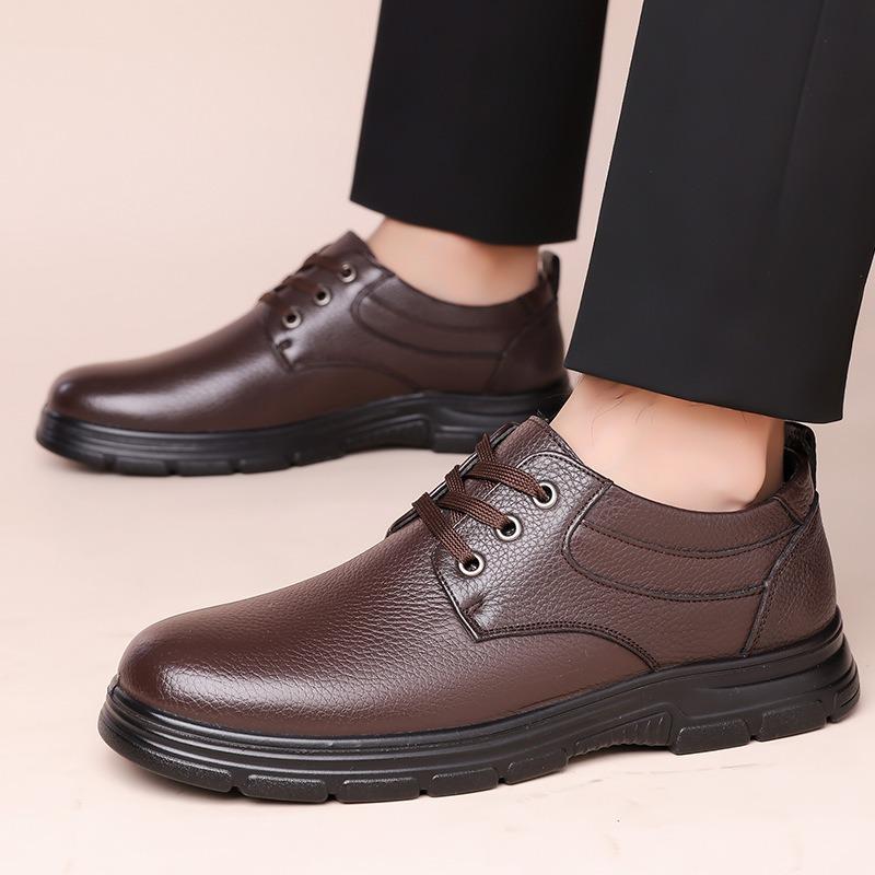 Fashion Spring Autumn Men's Dress Shoes Fashion Casual Soft-soled Leather Driving Shoes Man British New Designer Non-slip Loafers Male