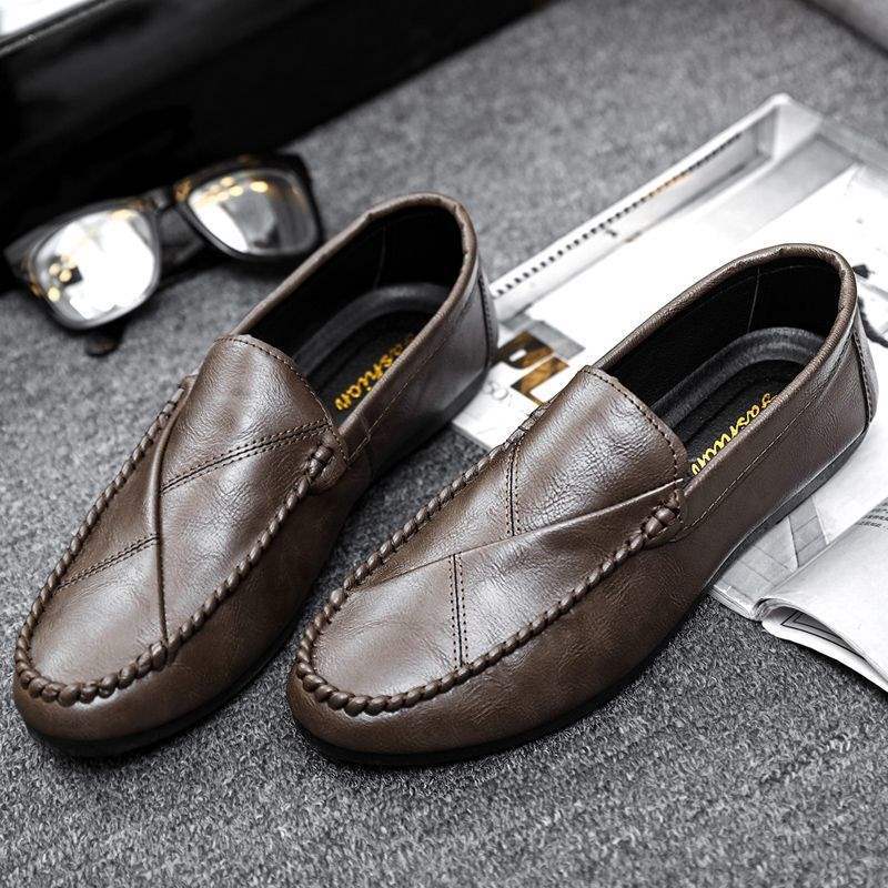 Dress Trend Autumn Lightweight Men's Loafers Doudou Shoes Simple Korean Version Non-slip Men's Shoes Small Leather Shoes Thick-soled Breathable