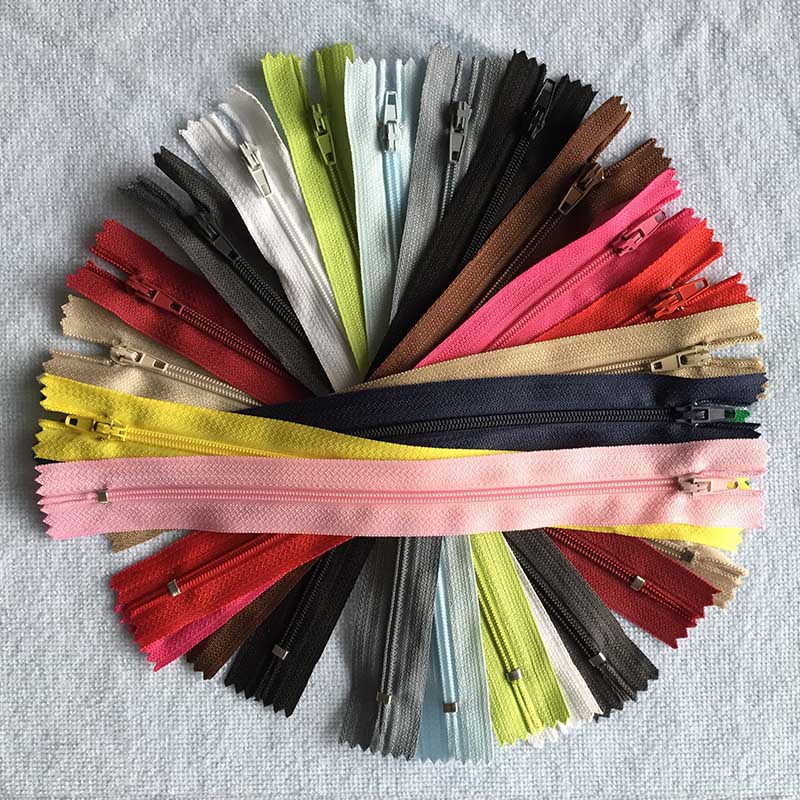 10 Pieces Nylon Zipper Zip 3# 20/30cm Zippers Sewing Accessories