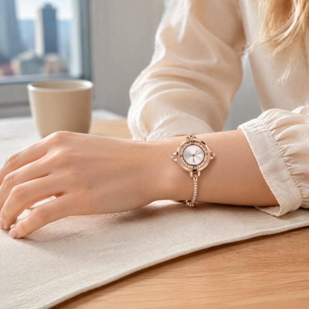 with Adjustable Bracelet Quartz Watches Diamond Studded Watch Strap Wrist Decoration  Women Girl