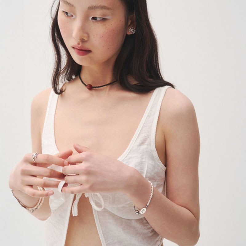 tout radiant stone necklace