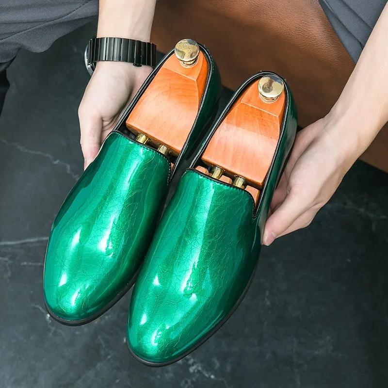 

Роскошные дизайнерские мужские туфли с острым носком, конфетного цвета, из лакированной кожи с блеском, мужские свадебные лоферы, мужская формальная обувь 46