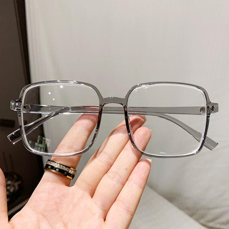 Luxury Oversized Frame Blue Light Blocking Photochromic Glasses Women'S Fashion Glasses Classic Transparent Eyewear