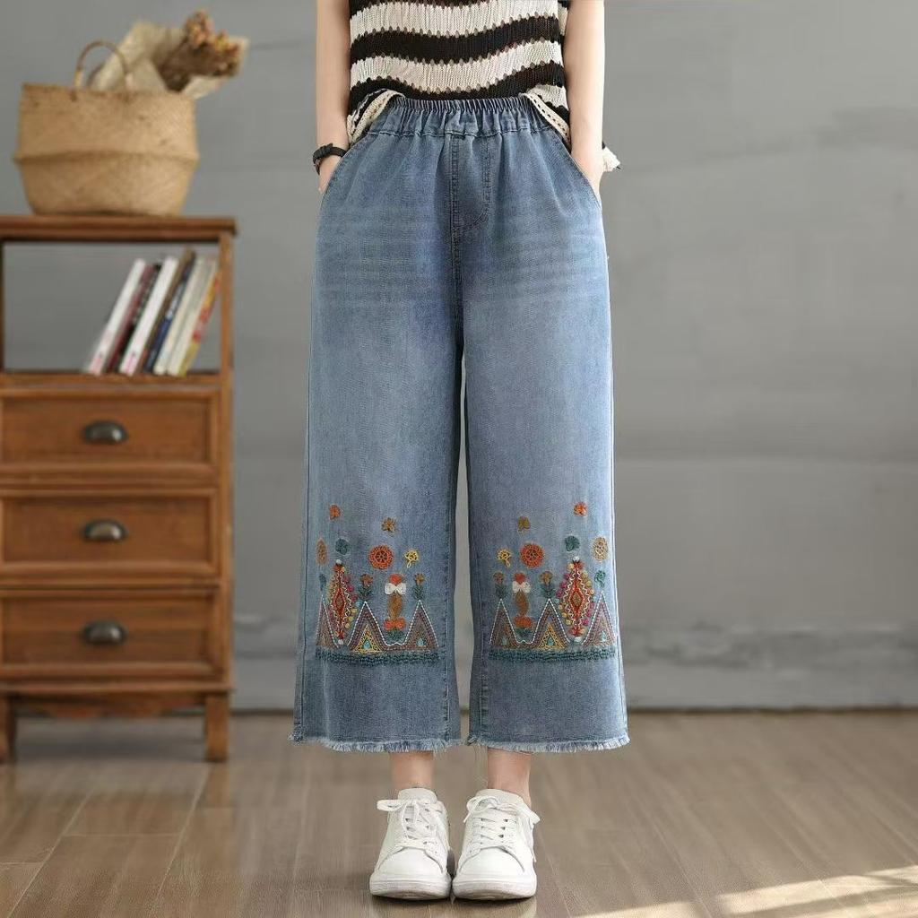 Women's High Waist Embroidered Cropped Wide Leg Jeans Vintage Loose Straight Frayed Hem Denim Pants