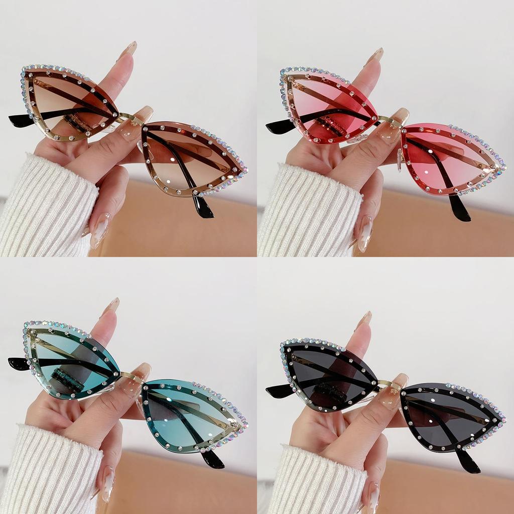 Cat Eye Sunglasses With Gold Metal Frame Uv400 Protection For Trendy Summer Outings