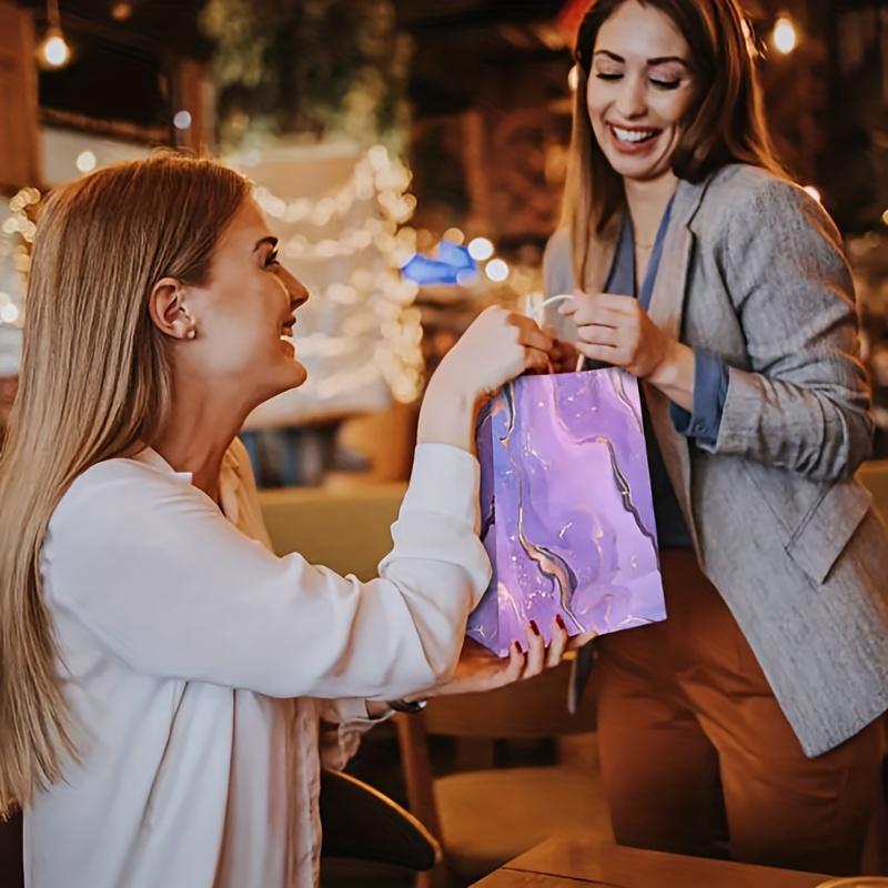10 paper bags with handles, blue purple quicksand marble party gift bags, kraft paper candy bags, suitable for wedding and birthday party gift bags.