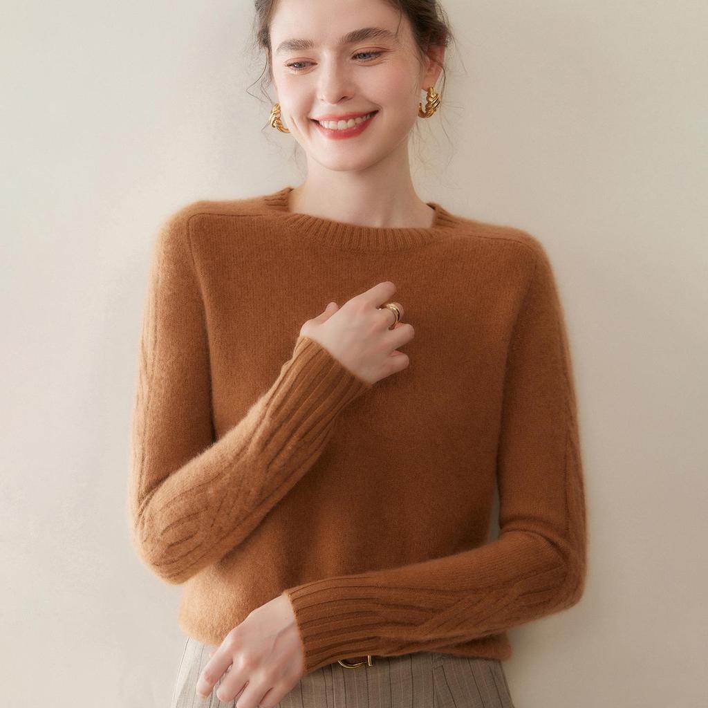 Women's Solid Color Cashmere Knit Pullover Sweater - Round Neck, Loose Fit, Slimming Base Layer for Autumn/Winter