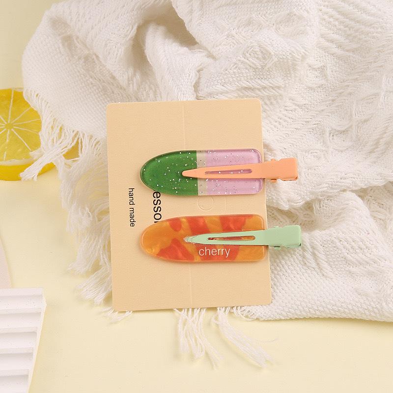 Lot de 2 pinces à cheveux série Jus pour filles, Pinces invisibles, Pinces bec de canard, Pinces à cheveux Pêche et Raisin, Pinces latérales, Accessoires pour cheveux