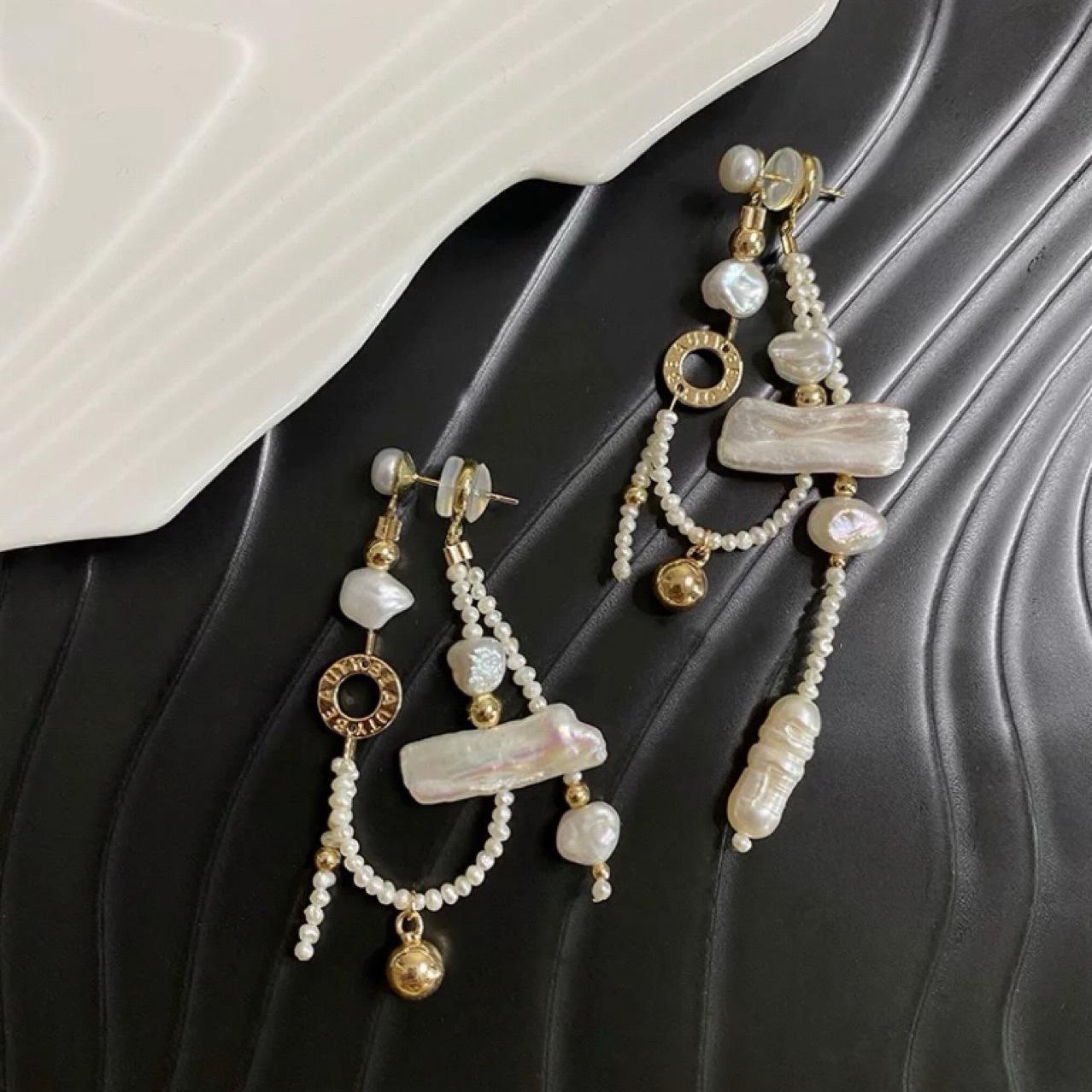 

Personalized daily, natural irregular Baroque pearl stud earrings, silver needles European and American style retro lazy temperament fashionable Silver needle