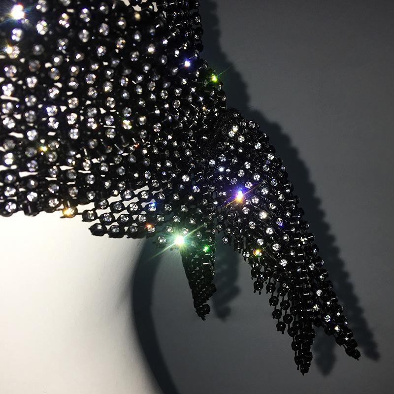 Fashionable punk rhinestone triangle scarf - street style headband