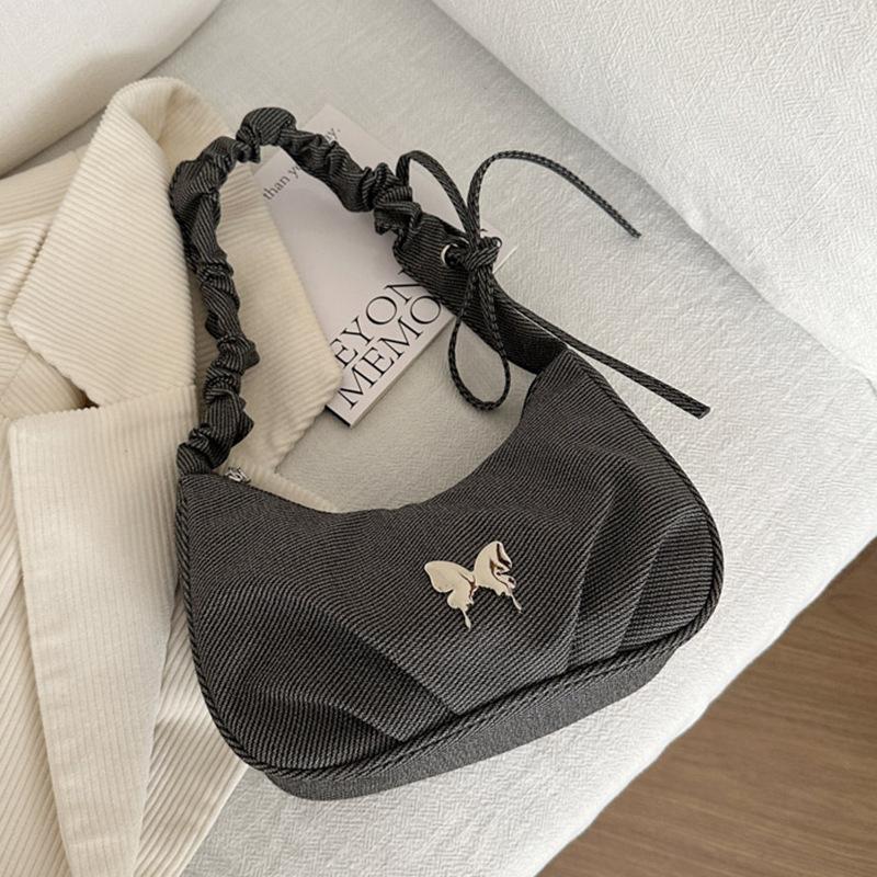 Small design texture bag 2025 new daily simplicity with summer leisure single shoulder folds crossbody armpit
