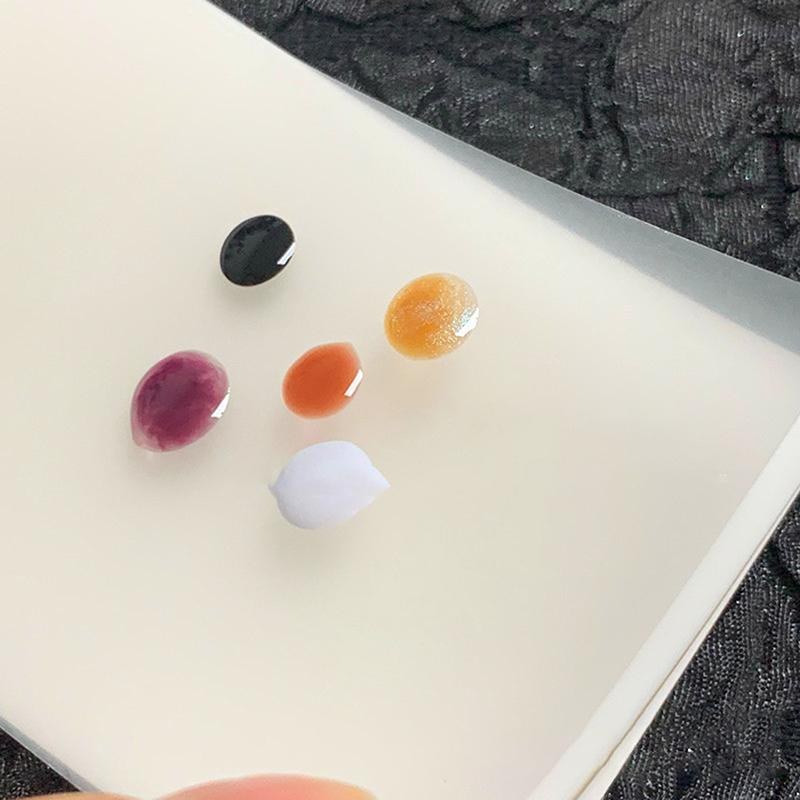 50Pcs 7.5*5Cm Disposable Tinting Glue Paper Tearable Nail Toning Palettes Nail Polish Color Mixing Tray Waterproof Display