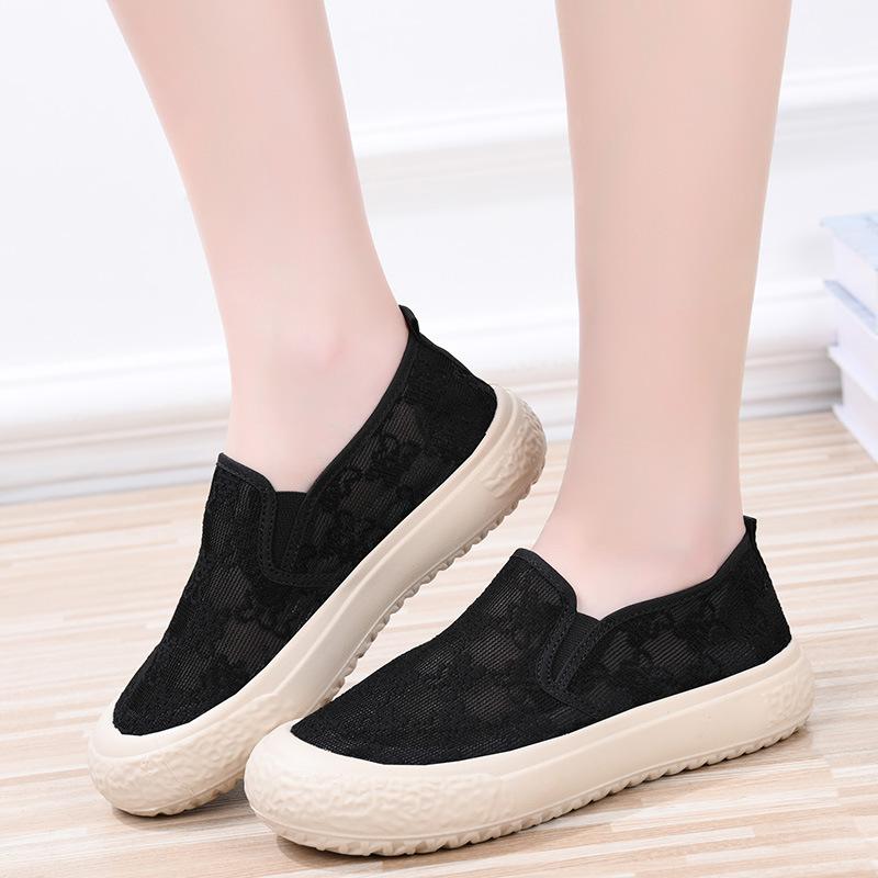 Summer Mesh White Shoes for Students, Breathable and Height Increasing Casual Board Shoes