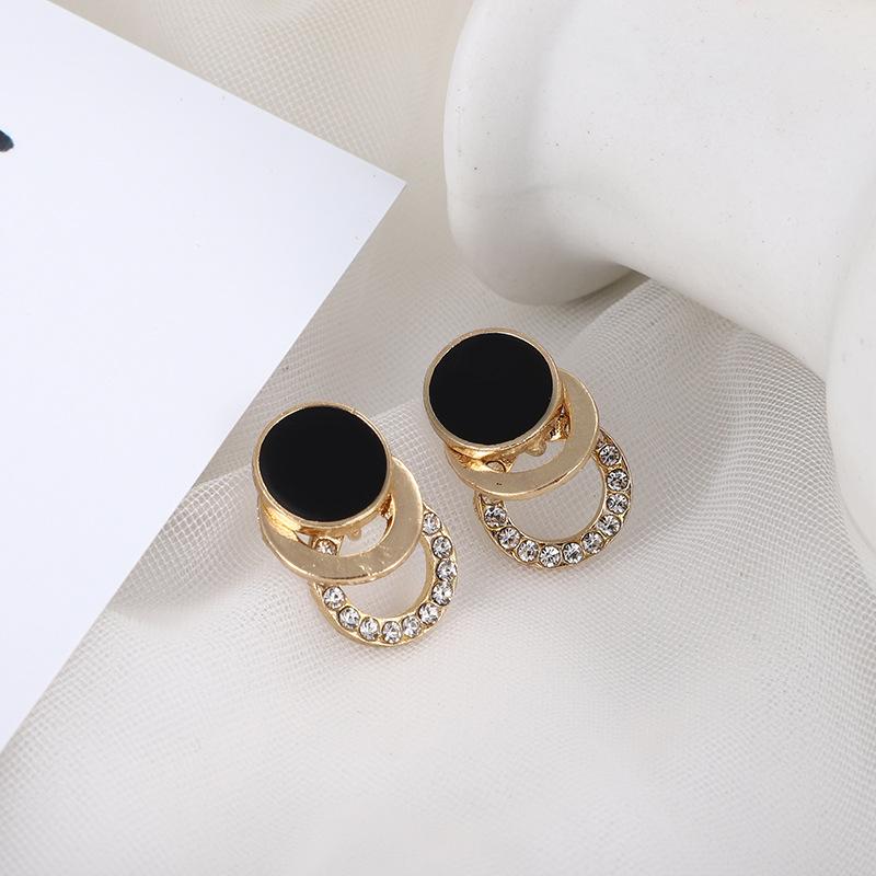 New Fashion Round Earrings for Women Geometric Acrylic Crystal Stud Earrings Wedding Party Elegant Circle Charms Zircon