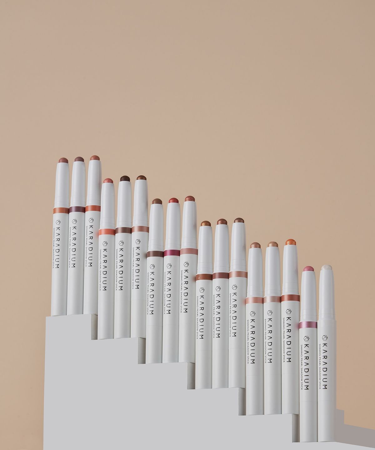 Shining Pearl Shadow Stick 2-Piece Set No. 02 Ice Pink