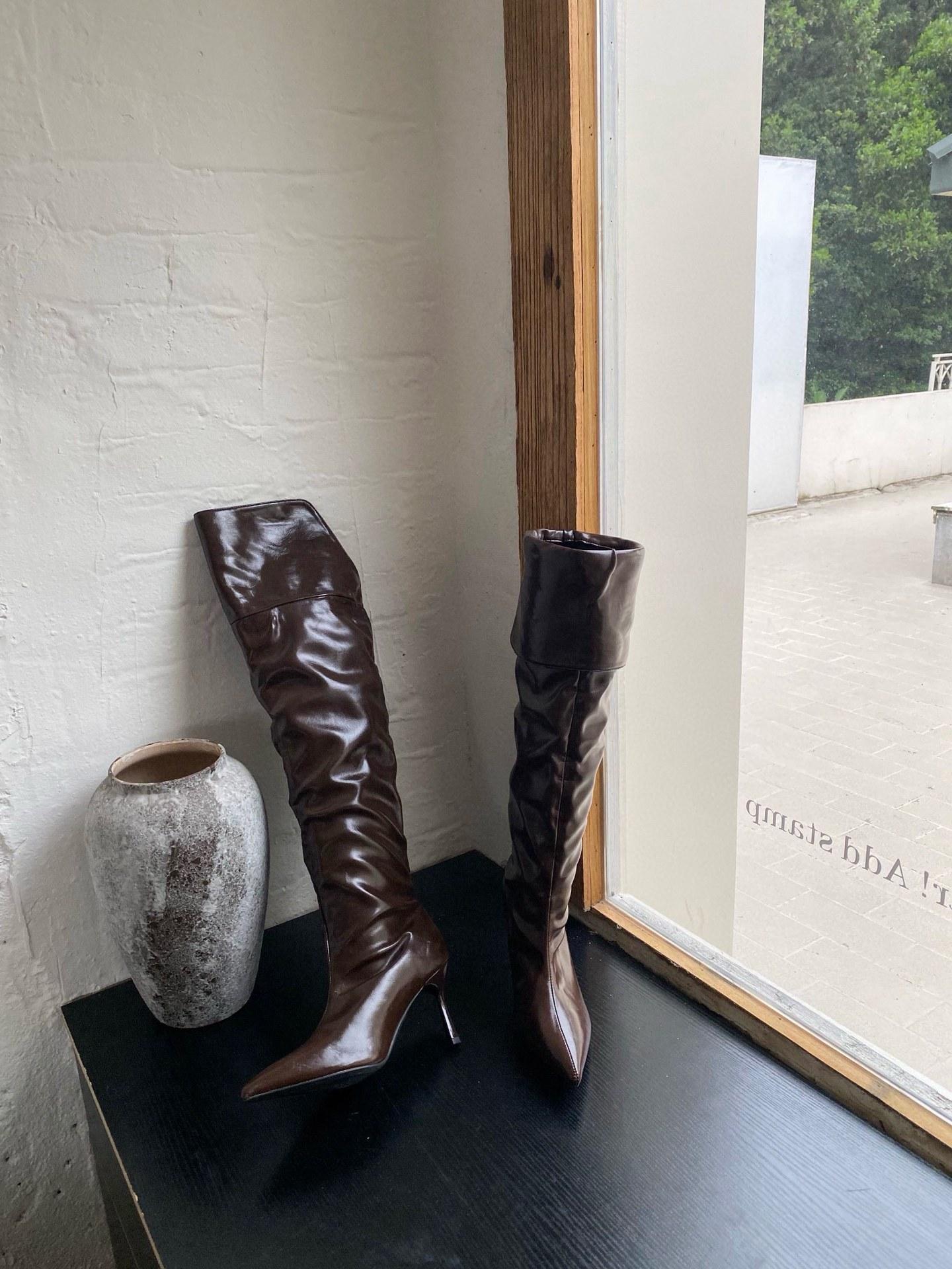 

2025 autumn and winter new pointed thin heel high heel temperament thin French fashion sexy beauty Internet celebrity boots 39 темно-коричневого