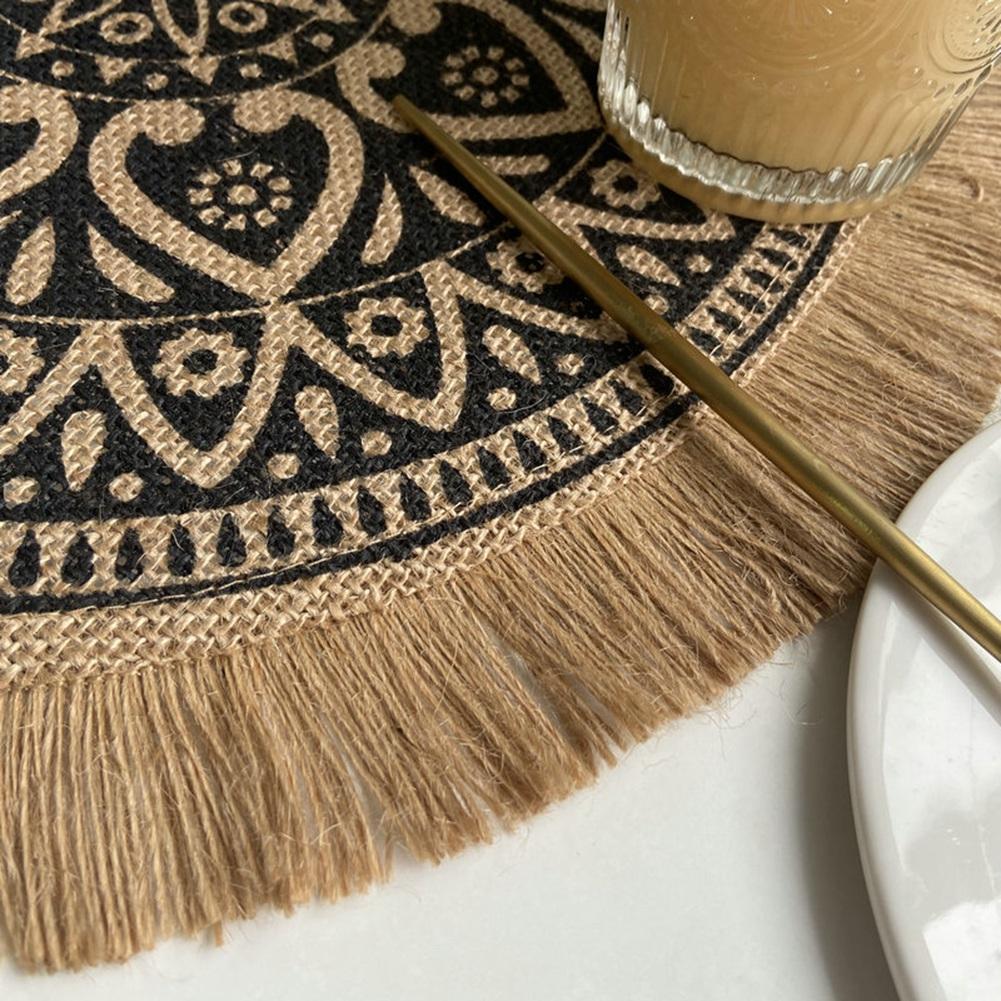 Round Placemat Cotton Place Mats Heat Resistant Anti-Slip Rustic Cloth Table Mats with Tassels for Dining Table Decorations