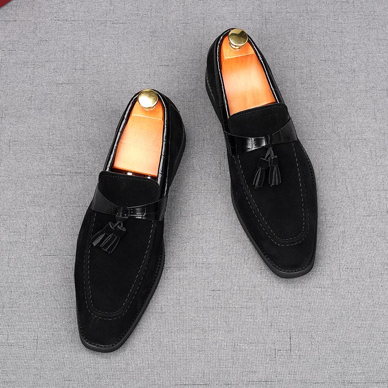Fashion New Designer Men's Pointed Suede Leather Tassels Slip On Flats Casual Shoes Male Loafter Wedding Dress Prom Zapatos Hombre