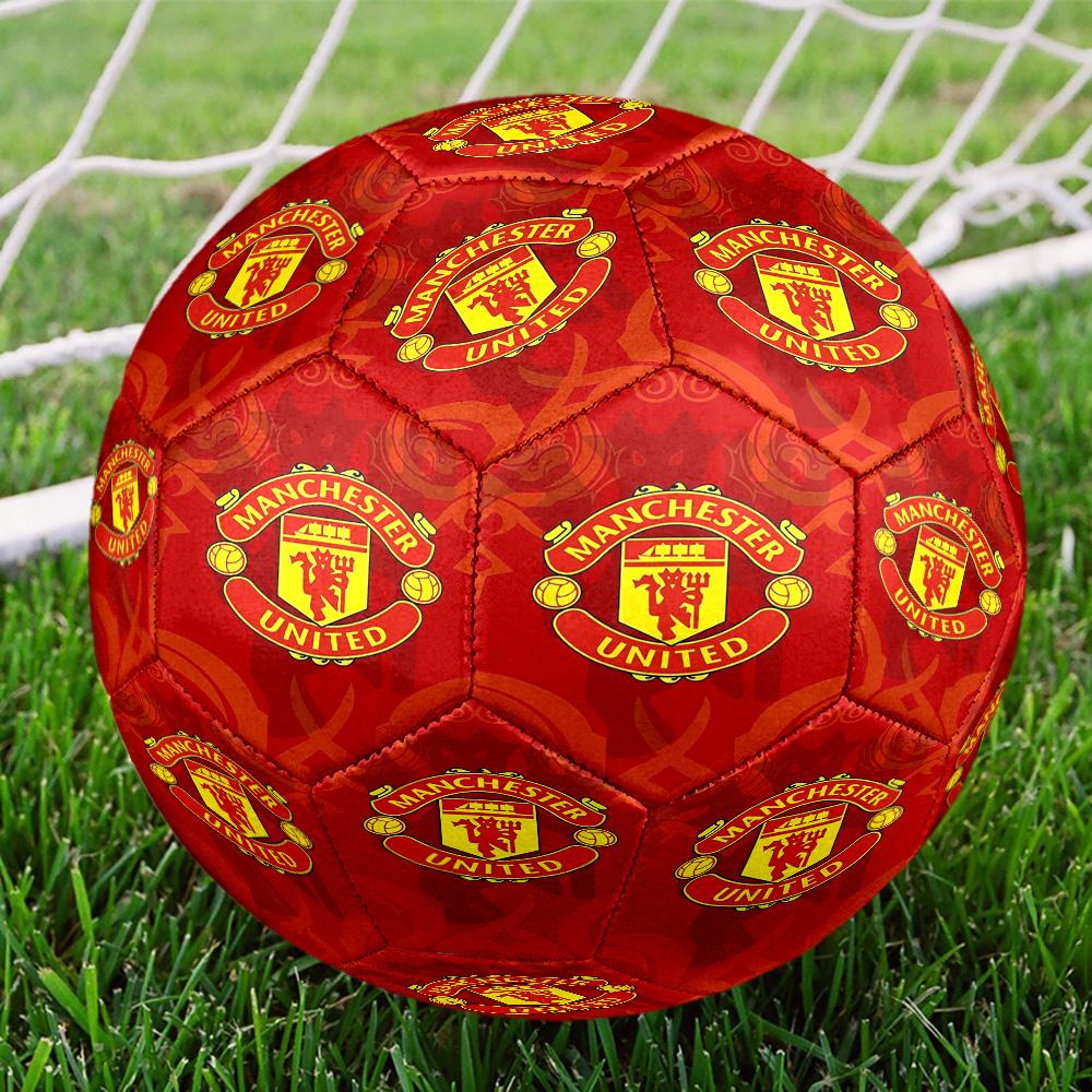 Manchester United Crest Size 5 Soccer Balls, High-Quality, Anti-Slip, Protective Football, a Unique Gift Suitable for Birthdays, Christmas