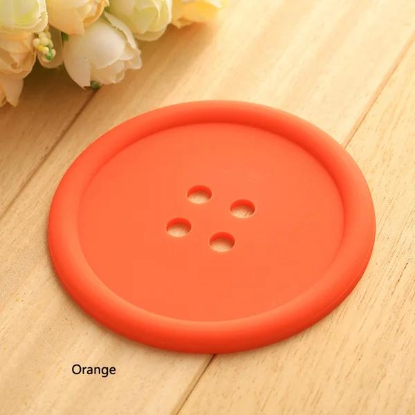 

Silicone Drink Mats Button-Motif Pattern | Skid-Proof Bottom Thermal-Shock Resistant Perfect for Coffee Tables & Office Desktops M оранжевый