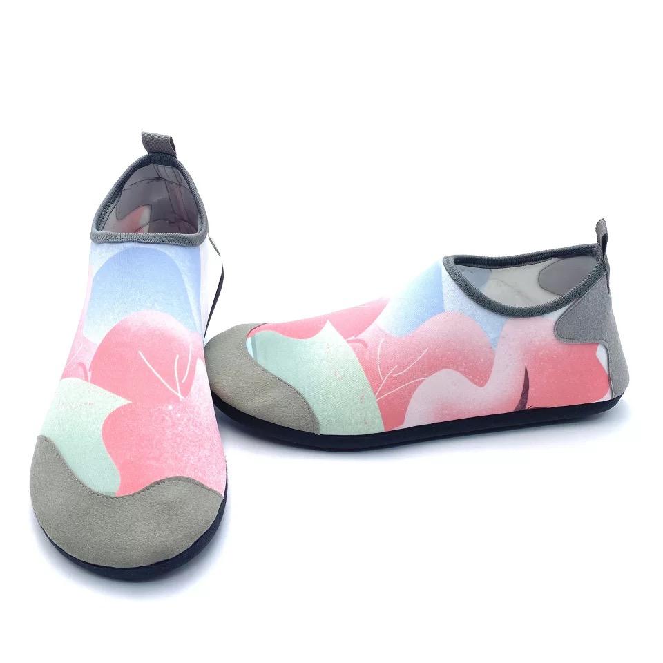 2025 Herren Verdickte Weiche Sohle Rutschfest Schwimmschuhe Tauchen Damen Schnelltrocknend Strandschuhe Tauchschuhe Bachwander-Schuhe