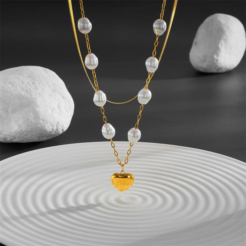 Color-preserving Titanium Steel Heart Pendant Necklace with Pearl Accents: European & American Style золотой