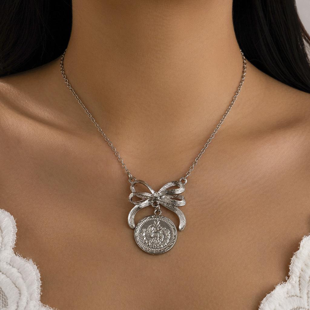 Bownecklace Bow Pearl Necklace Niche Metal Design Ribbon Necklace