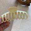 Großer französischer Retro-Klammer-Haarclip für elegante Damenfrisuren.