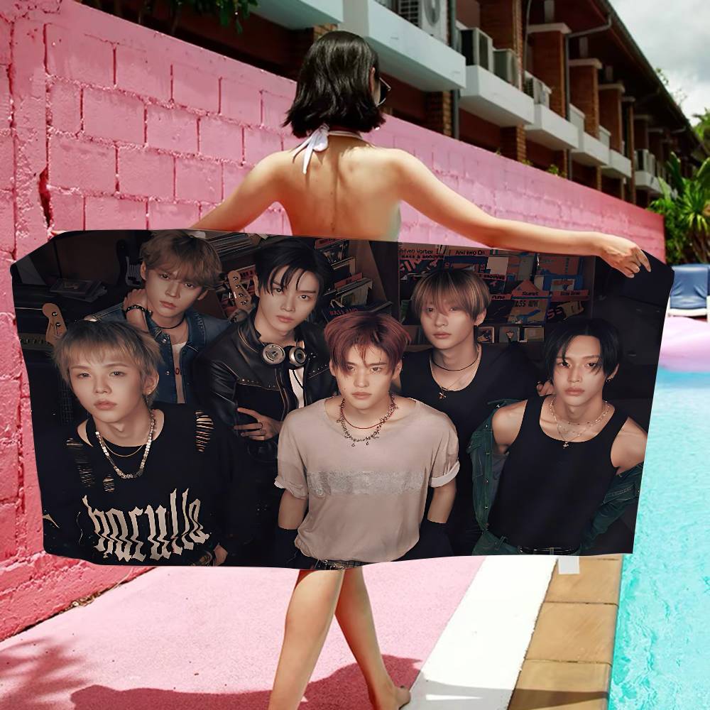 Kpop RIIZE Anime Strand Handtuch Weiches Saugfähiges Waschlappen Kindergeschenke Für Kinder Reisen Camping Fitnessstudio