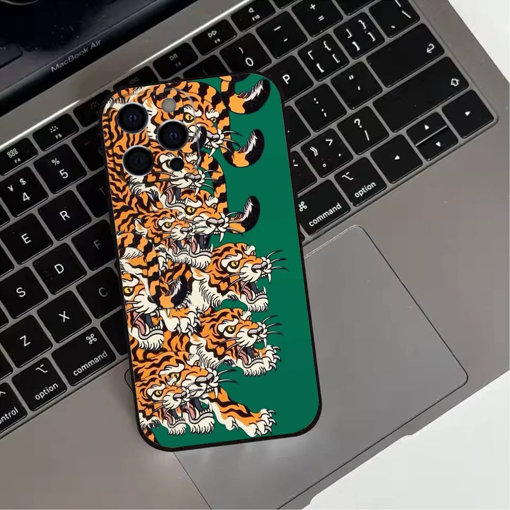 

J-Japanese Ukiyo-e Tiger Phone Case For iPhone 17,16,15,14,13,12,11 Plus,Pro Max,XS,Soft Silicone Black Cover iPhone15