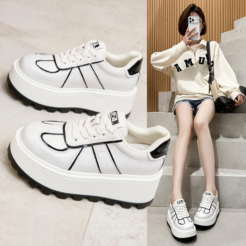 2025 Spring White Shoes New Soft Leather Casual Thick Sole Heightening Fashion Sports Comfortable Versatile Fashion Ins Tide