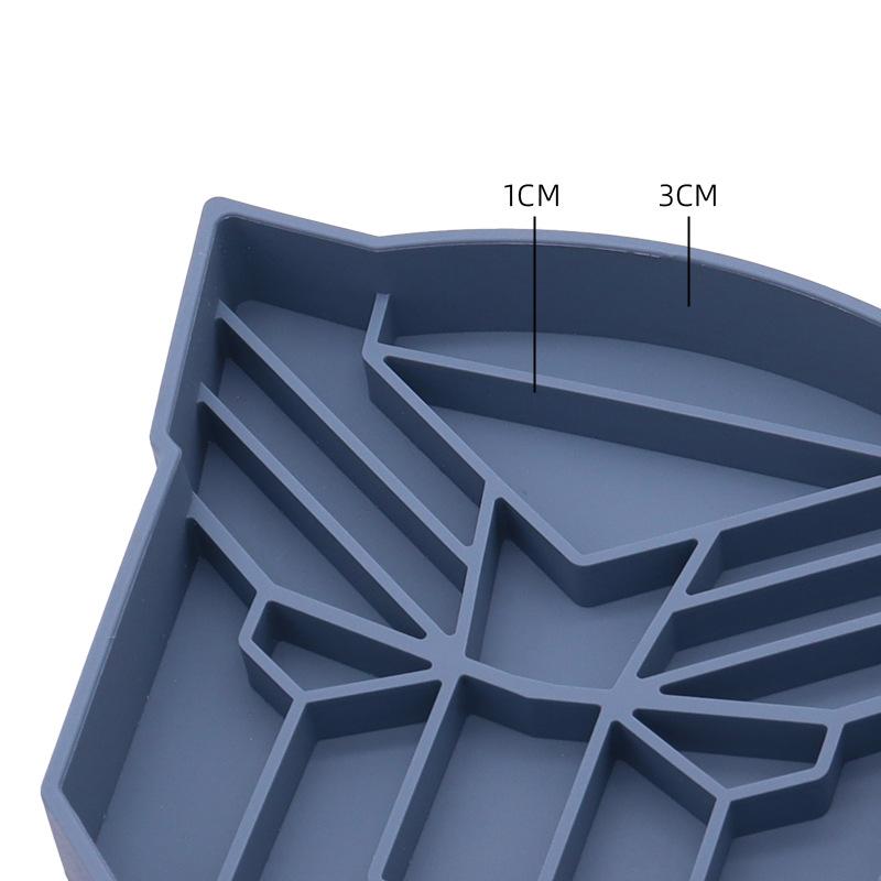 Stylish Anti-choking Anti-flip Pet Slow Feeder Durable Washable Strong Suction Silicone Dog Feeding Bowl Contenedor Comida Perro