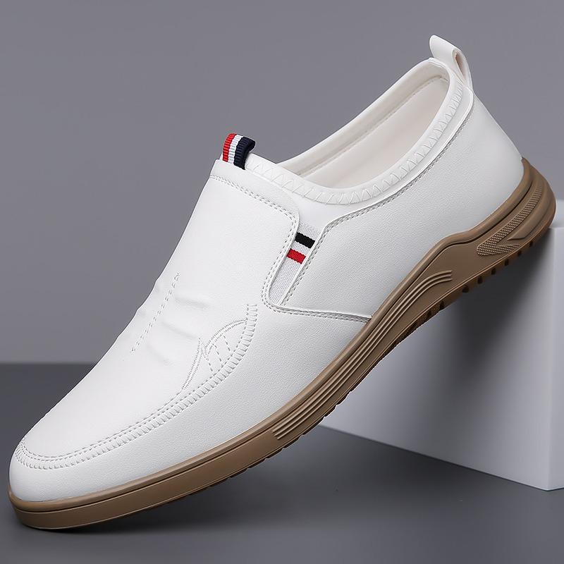 Fashion Spring Autumn Leather Casual Loafers for Men Designer Soft Sole Light Male Shoes Casual Sports Solid Color Fashion Business Shoe