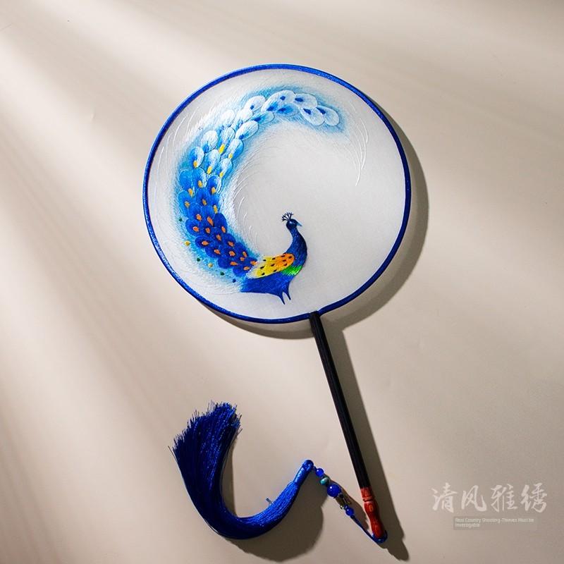 Suzhou Double Sided Embroidery Circular Fan Handmade Silk Fan Chinese Ancient Style Silk Fan National Style Characteristic Souvenir for Foreigners