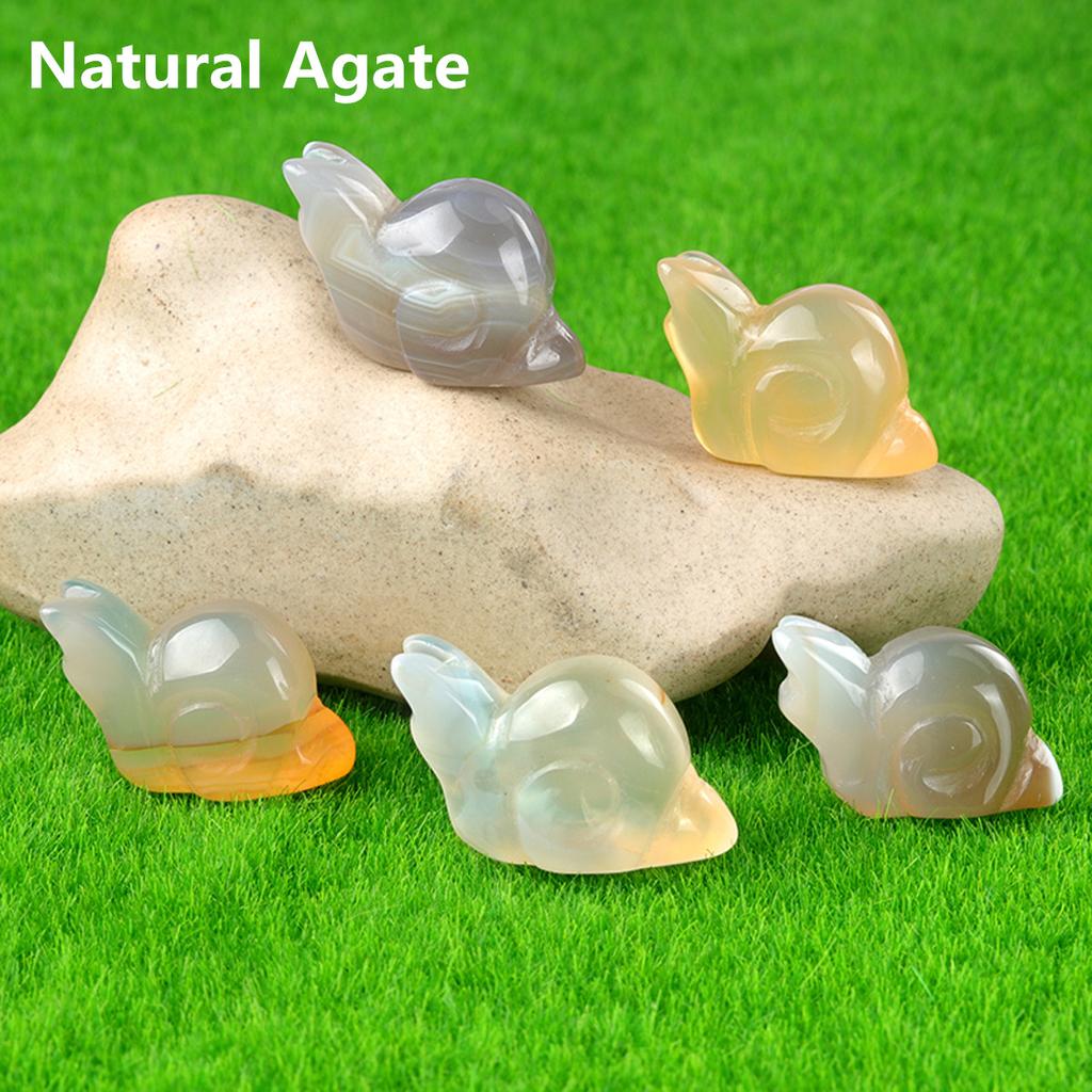 1ks kámen malá ozdoba z přírodního kamene vyřezávaná bytová dekorace ve tvaru šneka 24-28 mm