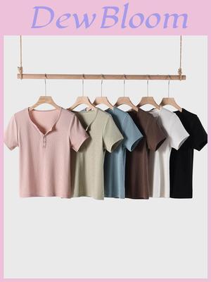 Üst Kıyafetler – T-shirtler