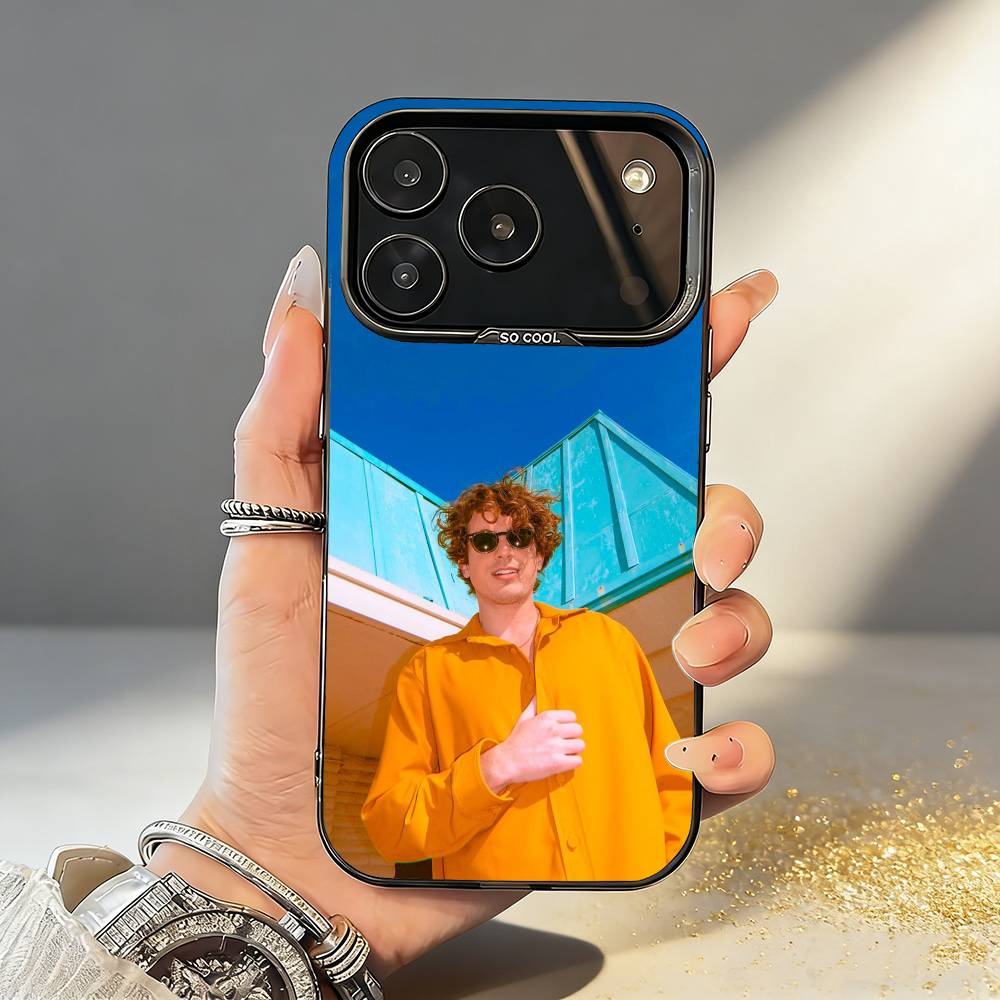 C-Charlie P-Puth Singer Phone Case For iPhone17,16,15,14,13,12,11,Pro,MAX Gray Matte Silicone Black Cover