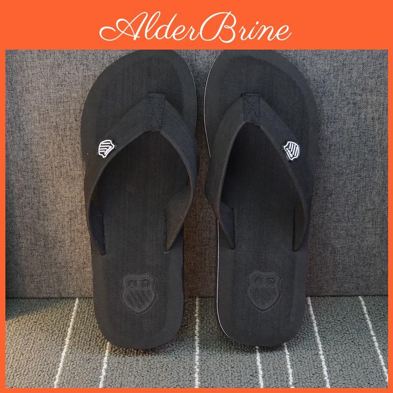 Versatile Mens Beach Slippers With Eva Material And Comfortable Foam Sole
