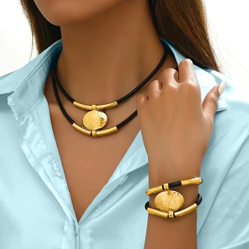 2Pcs/Set Vintage Elliptical Pendant Necklace Large Necklace Chain Choker New Necklace Pendant