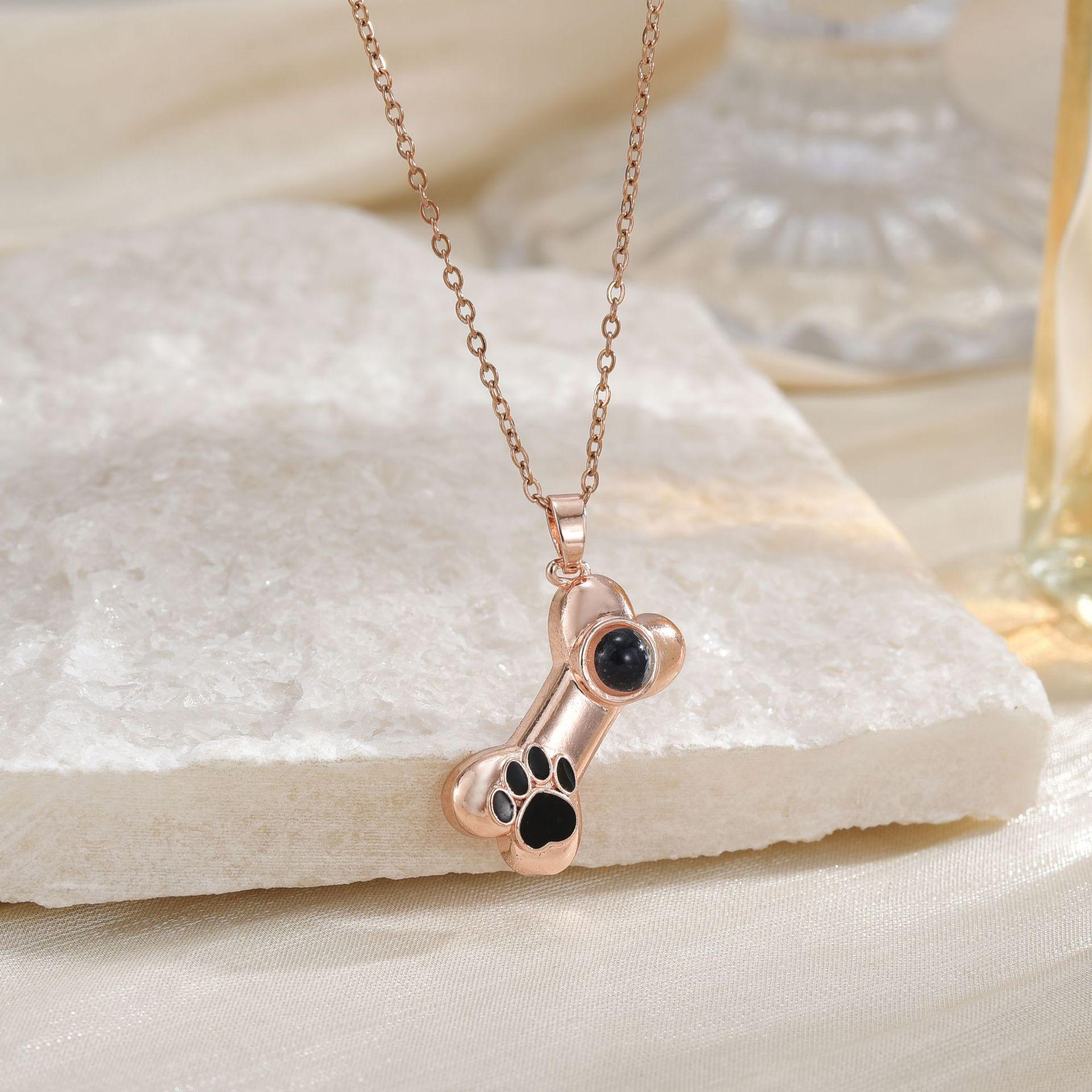 100 Languages I Love You Paw Print Photo Projection Necklace