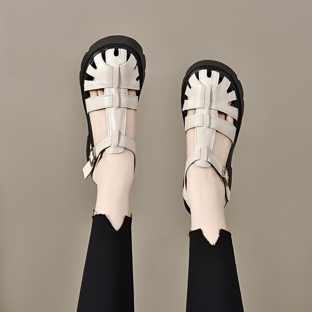 

Римские сандалии женские летние новые туфли с закрытой пяткой, плетеные сандалии с полым верхом, водонепроницаемые туфли на танкетке и платформе 40 бежевый