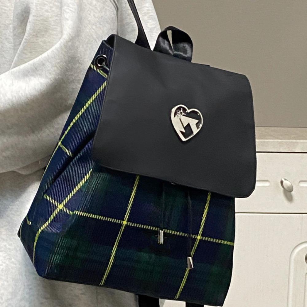 Bag Women 2025 New Niche Plaid Large Capacity Versatile Commuter Handheld Crossbody Backpack School Bag Women