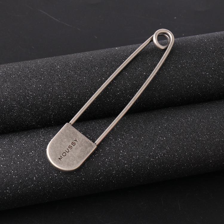 

Vintage Cotton-Linen Shawl Sweater Brooch - Simple Oversized Pin