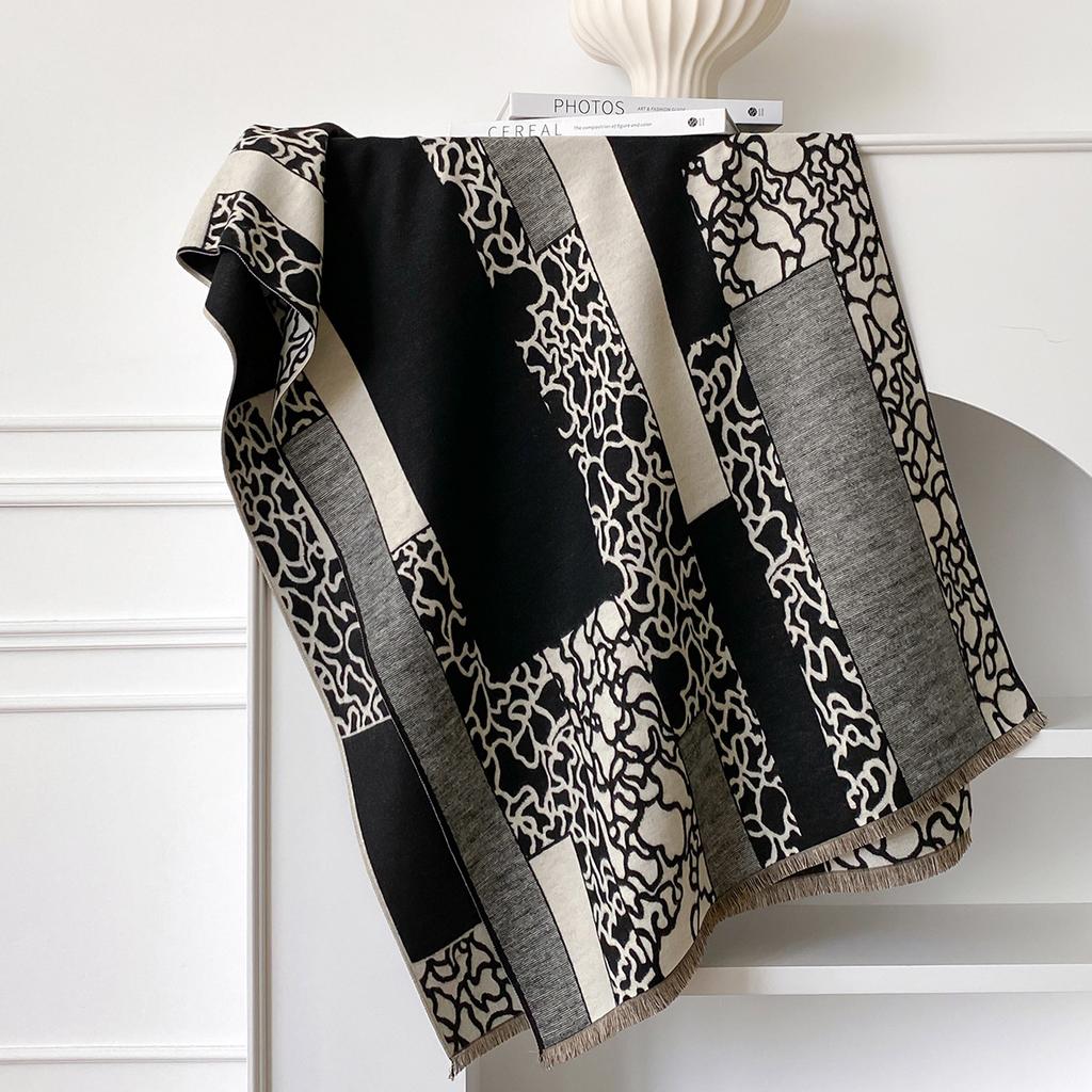 Shawl Women's Cloak Cloak Blanket Office Blanket Scarf Dual-purpose Thick Scarf